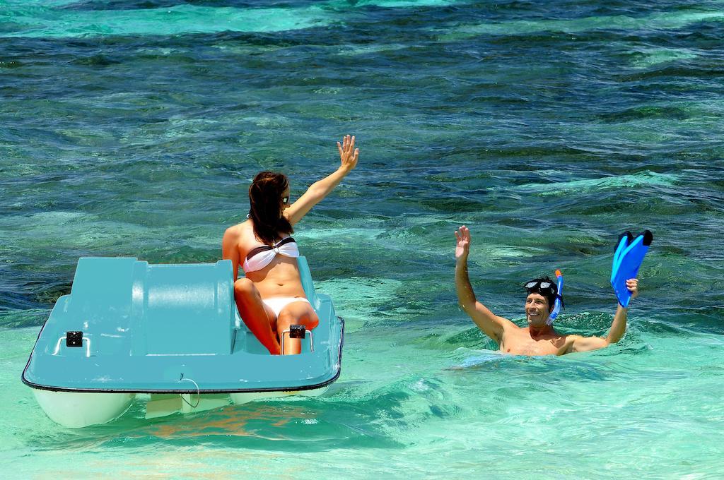 Astroea Beach Hotel (Adults Only) Blue Bay Buitenkant foto