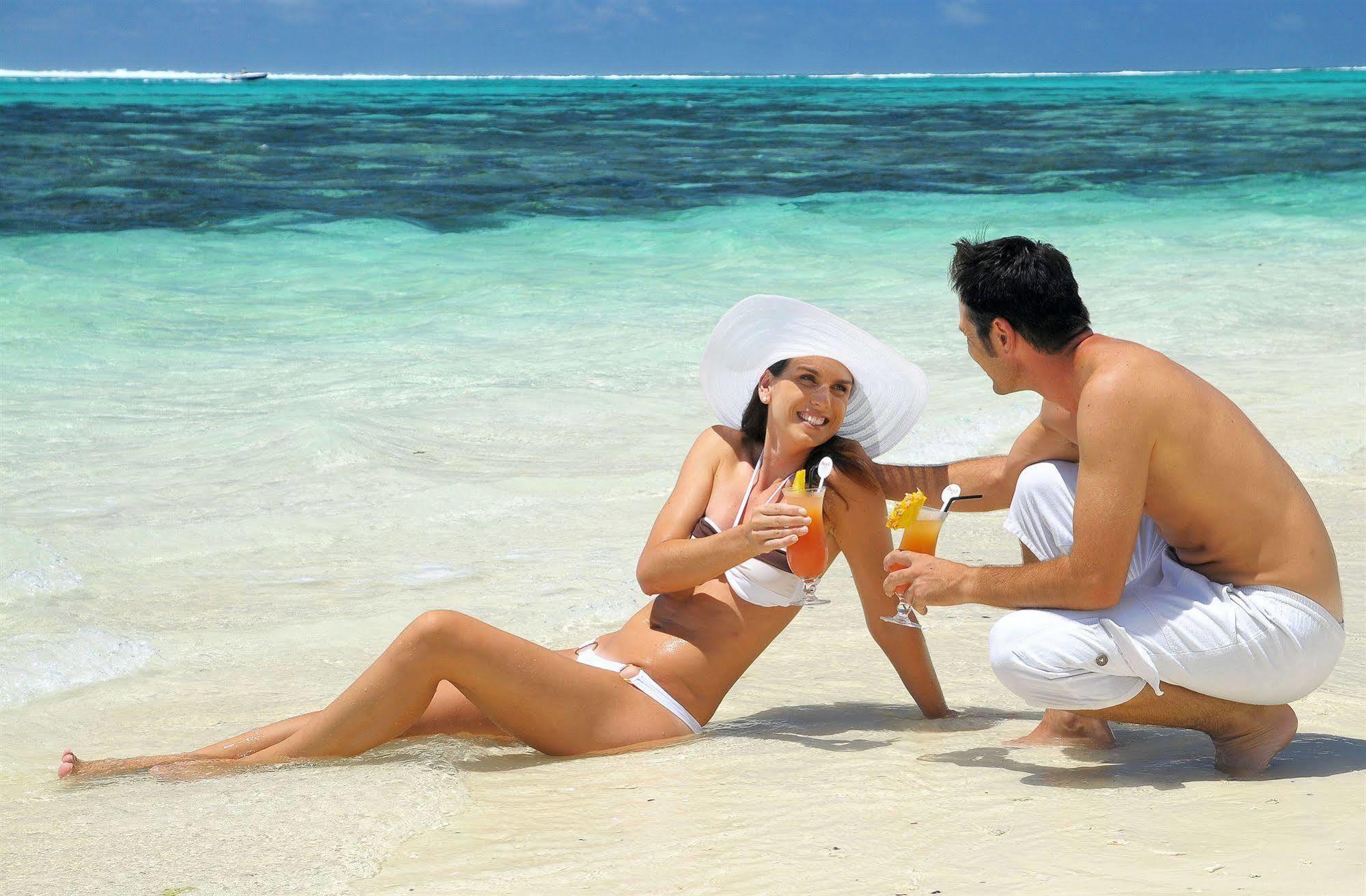 Astroea Beach Hotel (Adults Only) Blue Bay Buitenkant foto