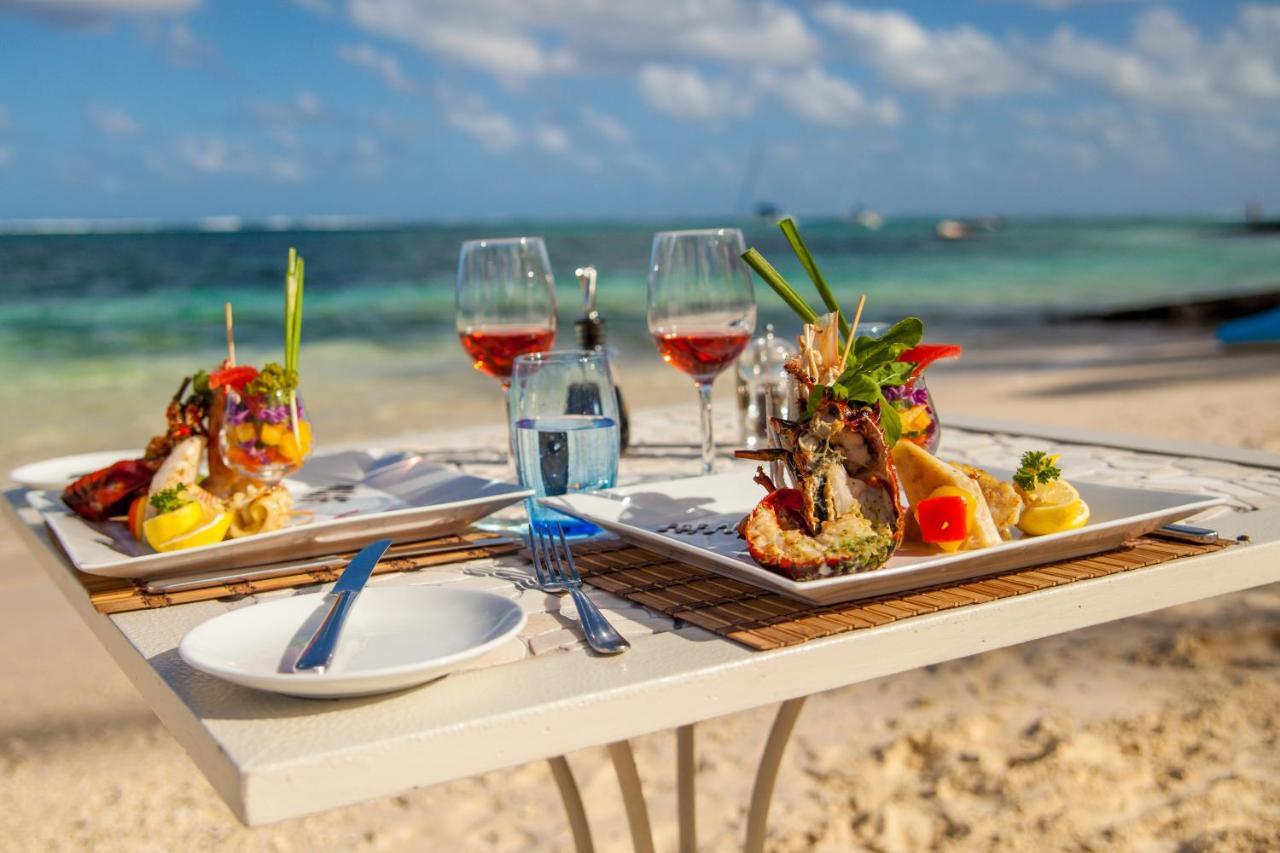 Astroea Beach Hotel (Adults Only) Blue Bay Buitenkant foto